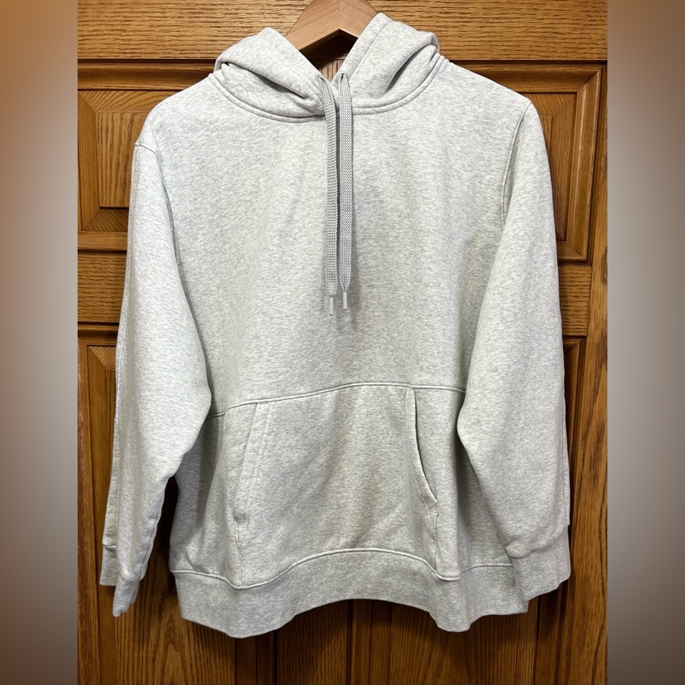 Athleta Sweatshirt/Hoodie Grey size 1X.  Excellent condition.